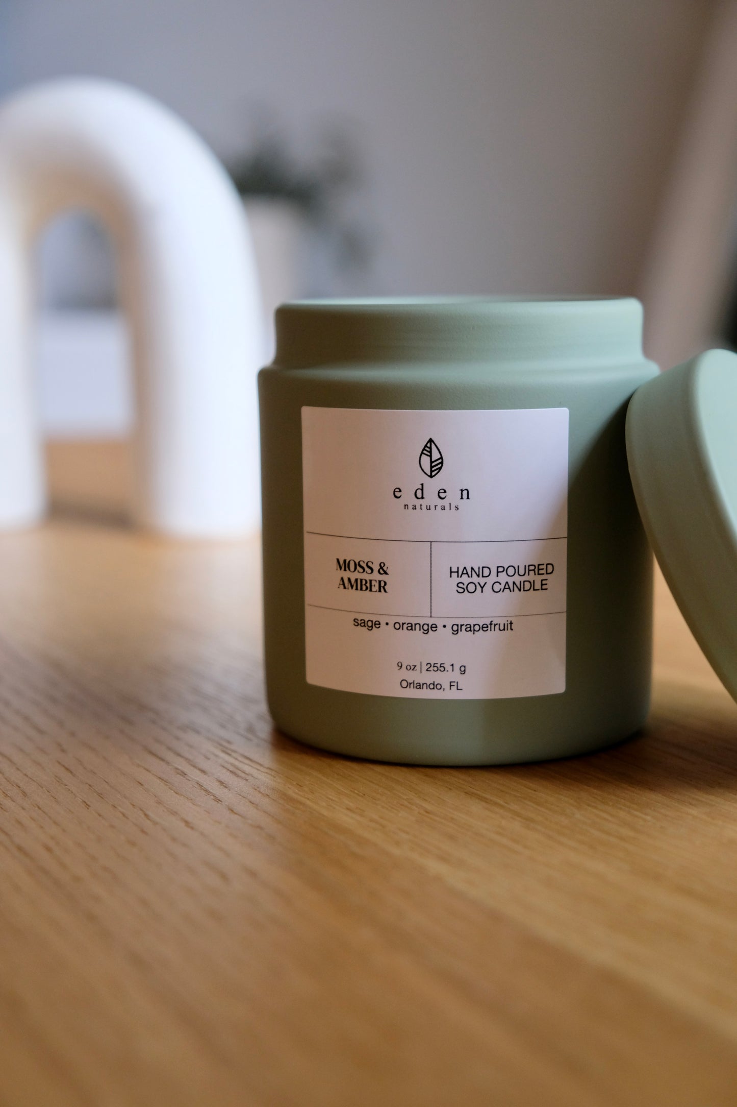 Moss & Amber Soy Candle